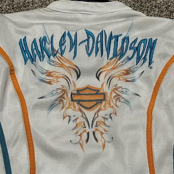 Women’s Large Harley Davidson Riding Jacket - Picture 3 of 9